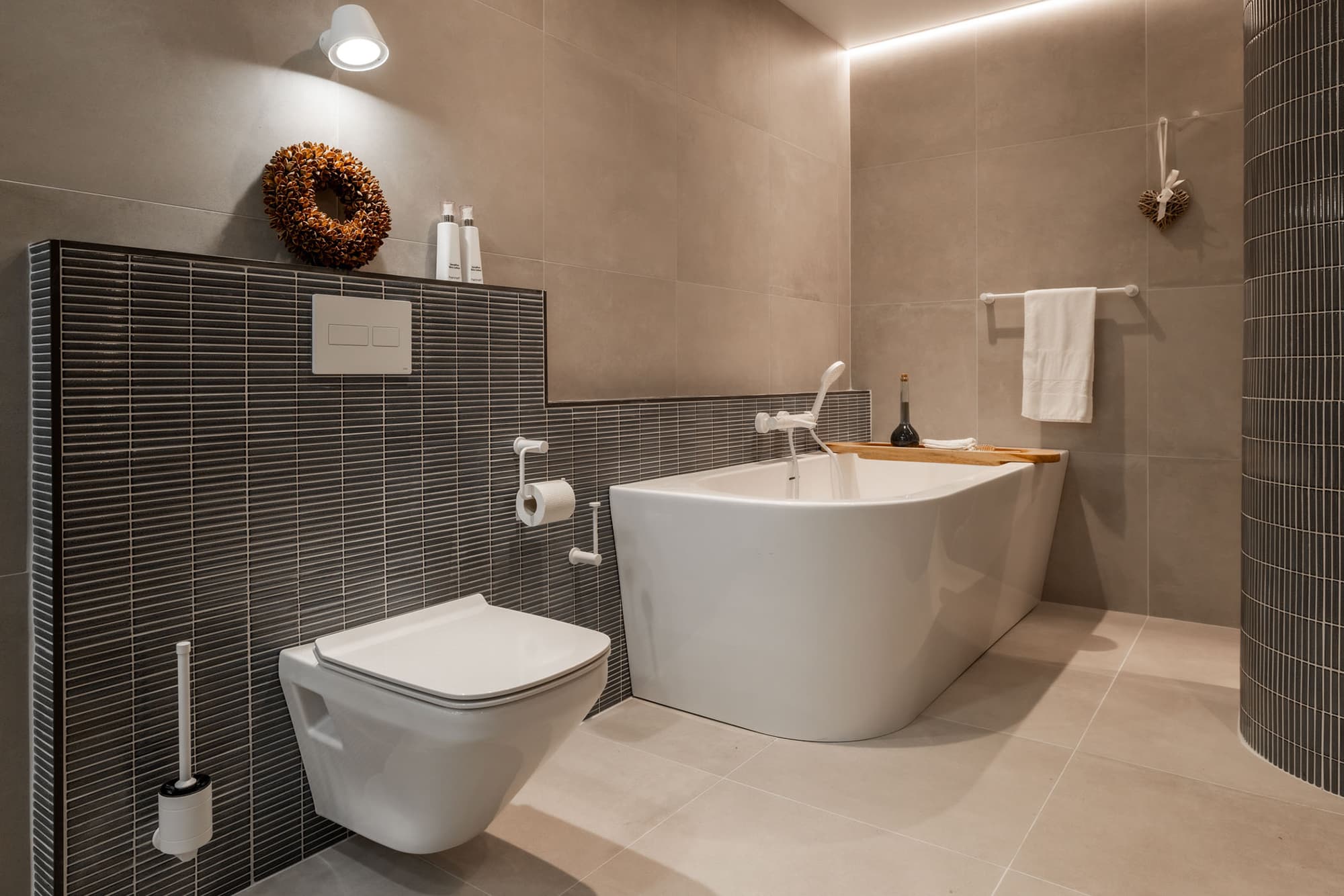 hamer-badkamers-header-outlet
